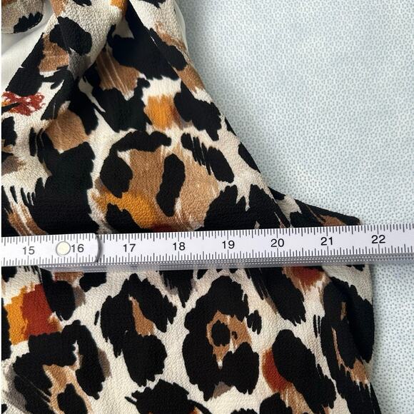 LUX II Leopard Large Loose Stretch Long Sleeve Key Hole Neck Knee Length Dress - Picture 5 of 7